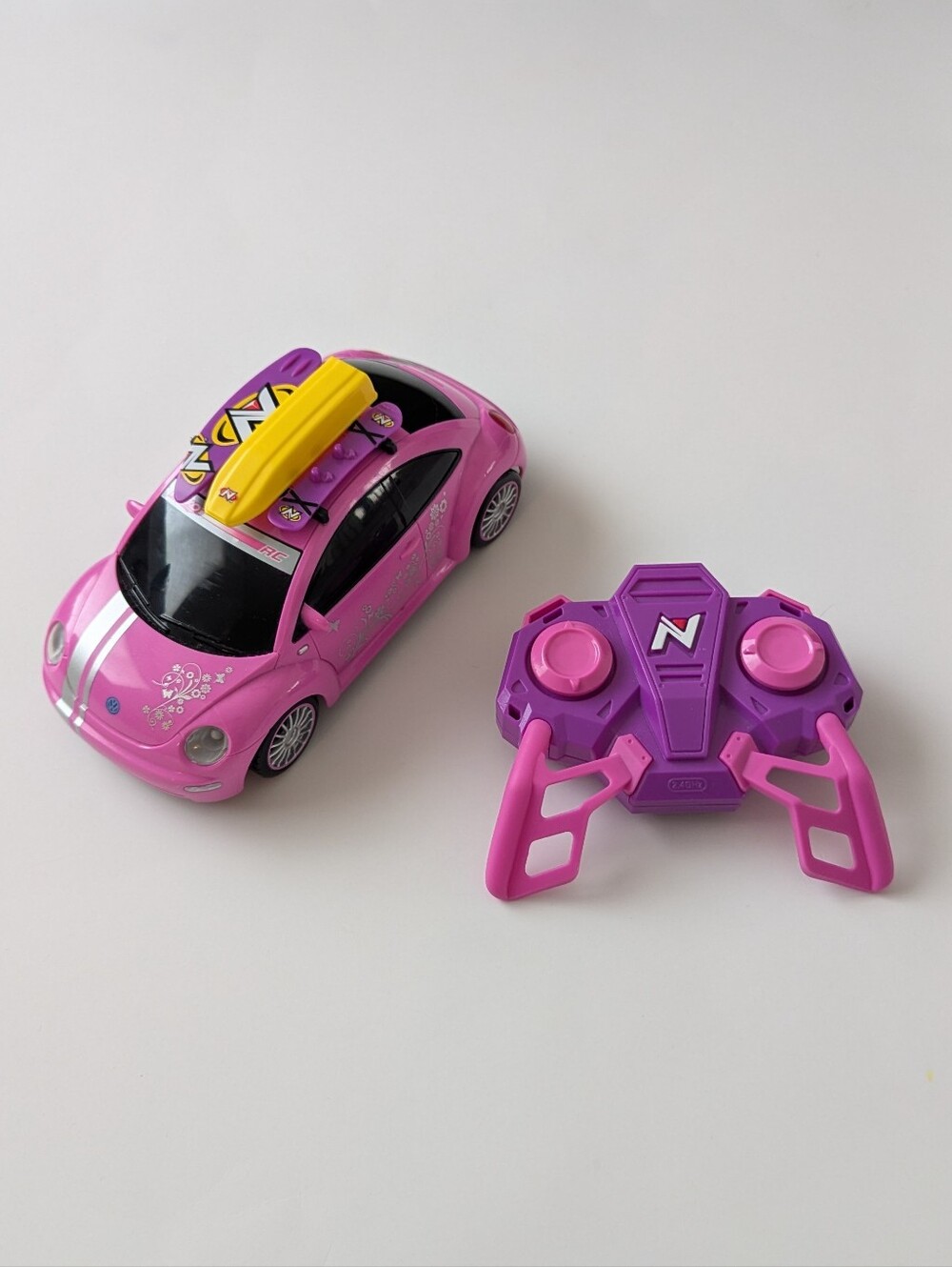 Nikko Street Cars Pro Pink Volkswagen Beetle RC Car